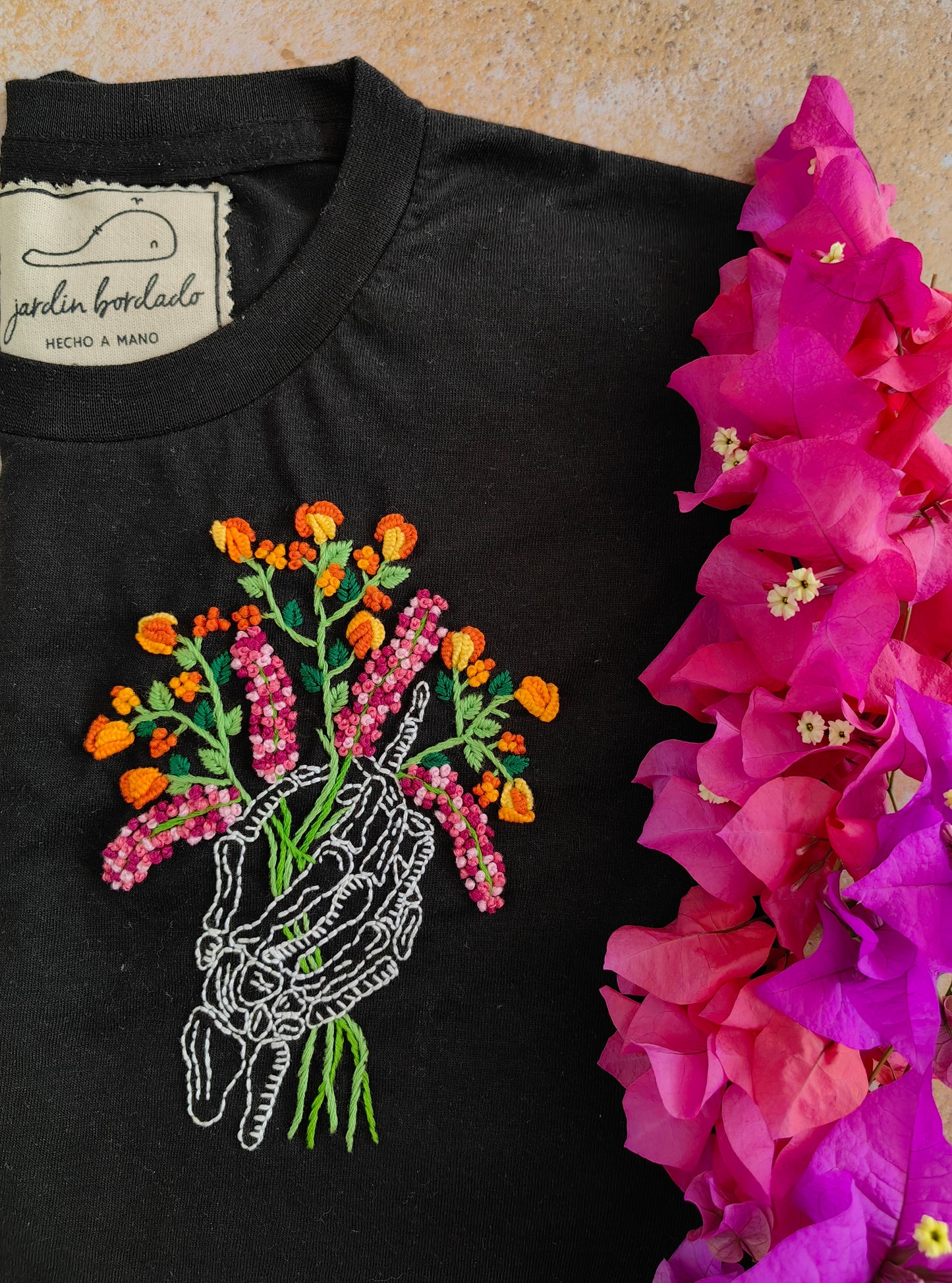 Playera cempasuchil (sobre pedido)