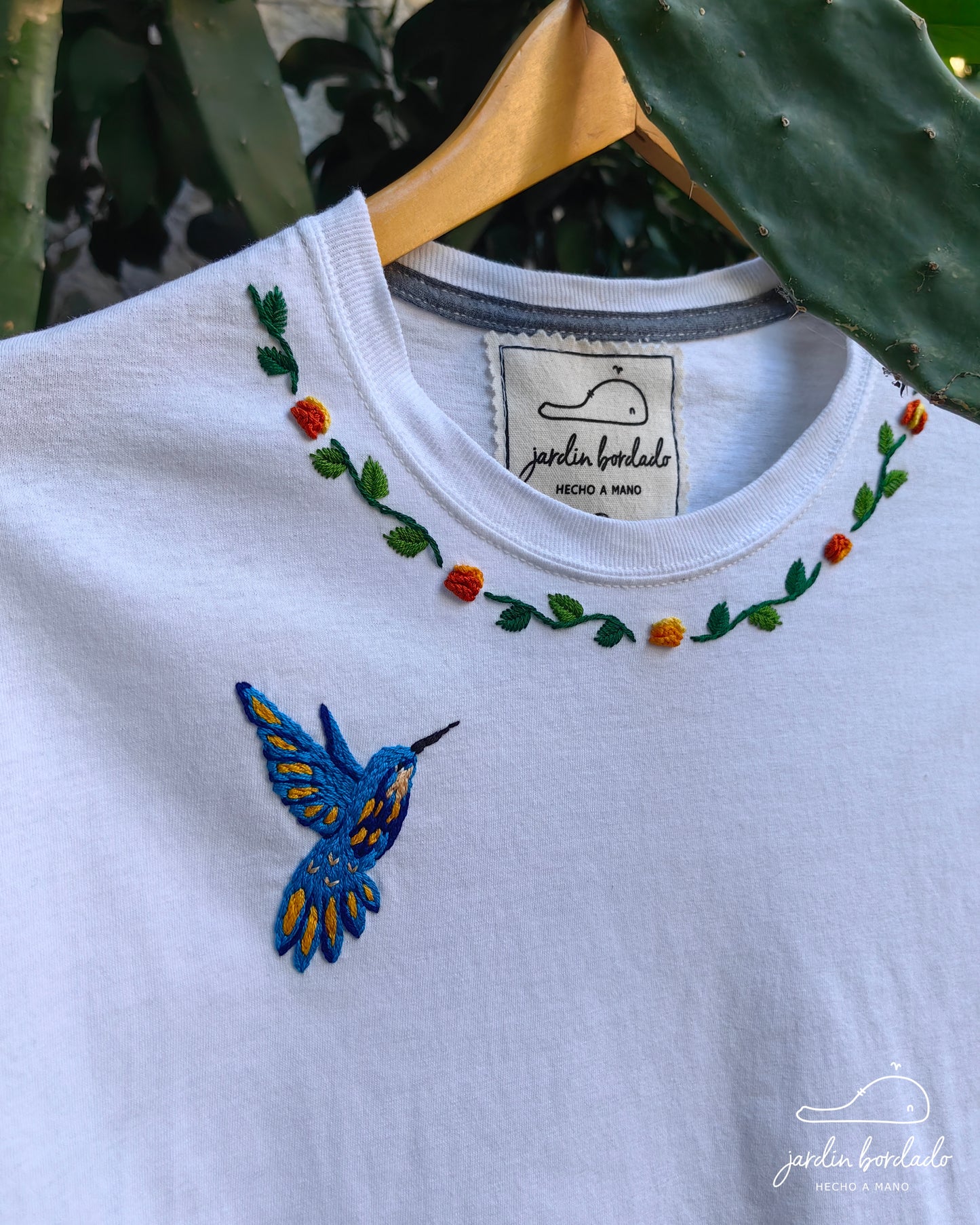 Playera jardín colibrí (sobre pedido)
