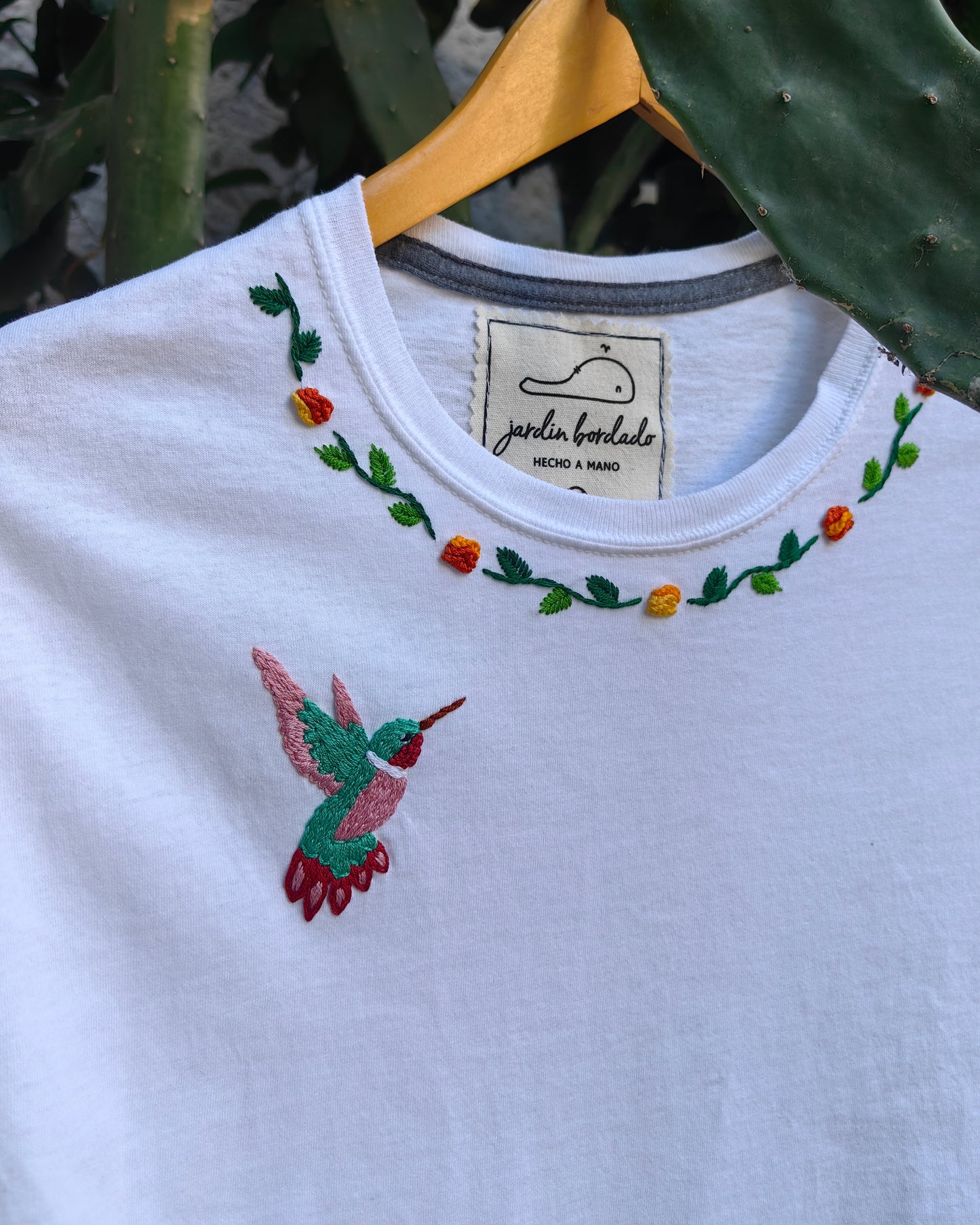 Playera jardín colibrí (sobre pedido)