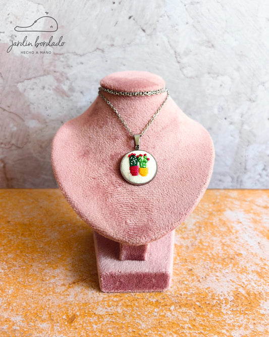 Mini collar macetitas
