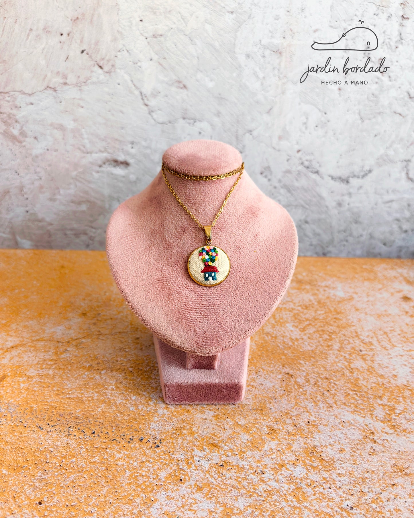 Mini collar casita