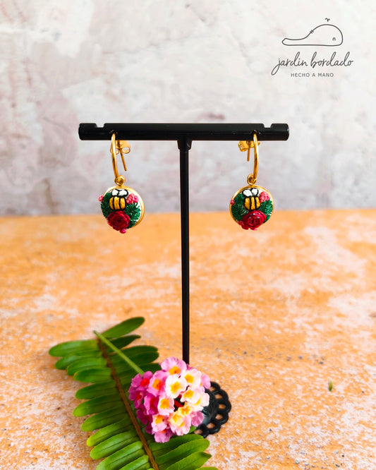 Aretes abejita en rosa