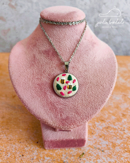 Mini collar abejitas