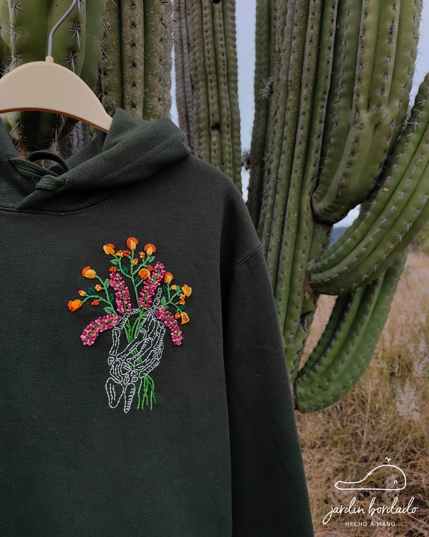 Sudadera ramo de flores (Sobre pedido)