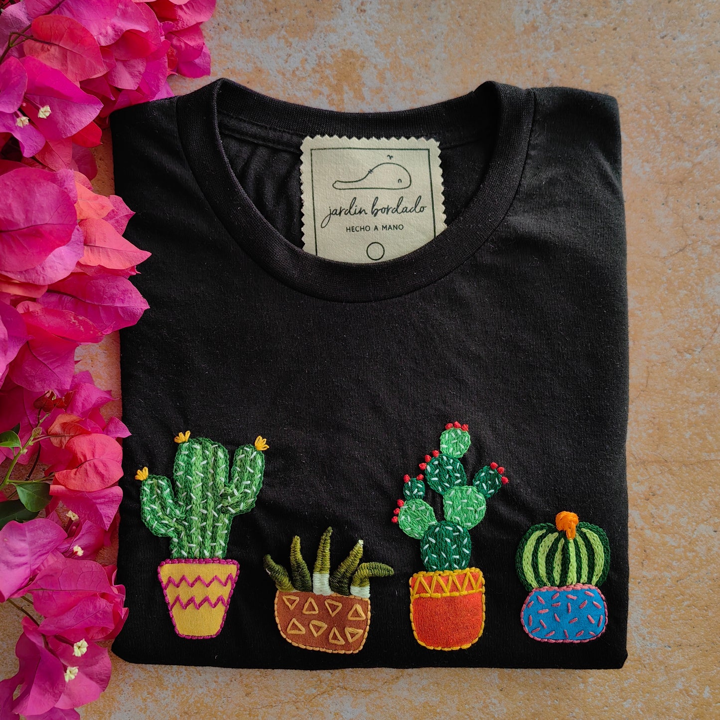 Playera cactus (sobre pedido)