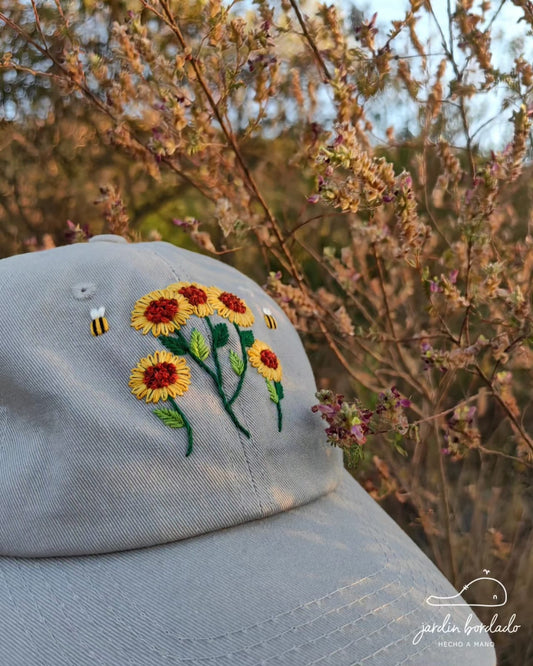 Gorra girasoles gris