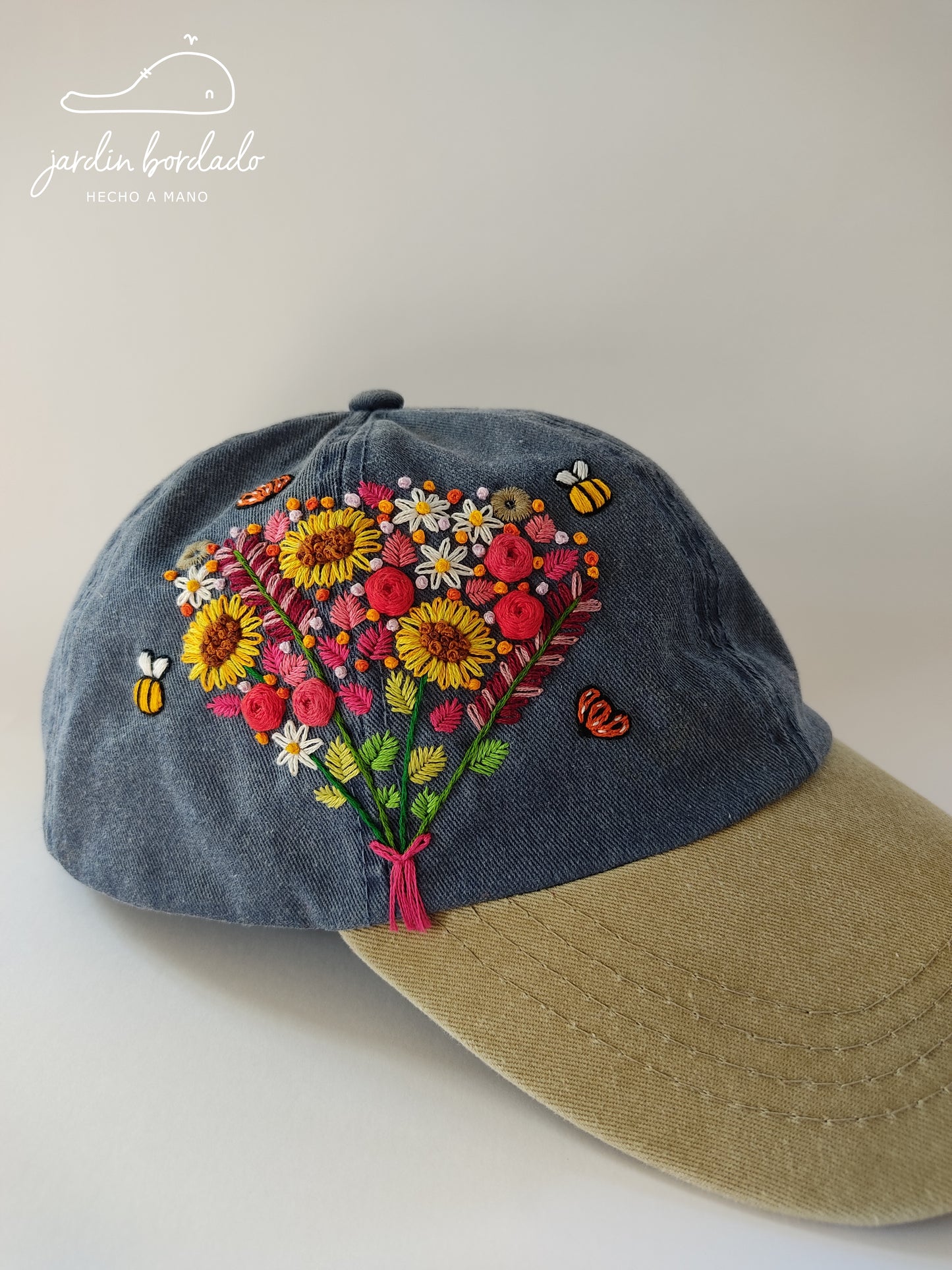 Gorra ramo 🦋 (sobre pedido)